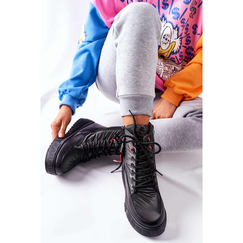 PB1 Caçadores de Cascia Negra Feminina preto 1