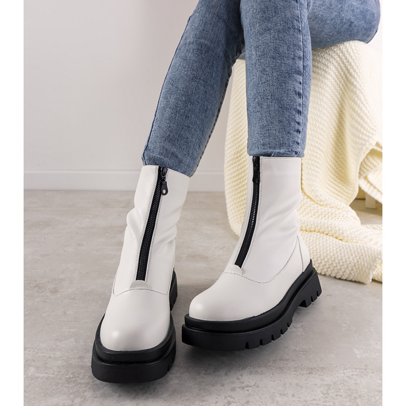 Botas brancas com sola alta Cowber branco 1 Botas brancas com sola alta Cowber branco 1
