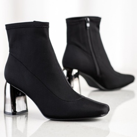 M.Daszyński Botas elegantes de salto alto preto 1