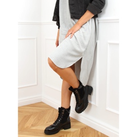 Botas com sola grossa KL-757 Preto 2