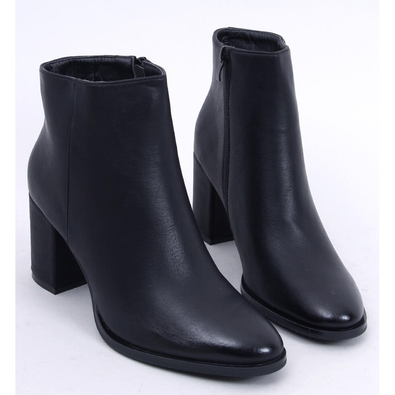 Preto de salto alto 1903 Preto 1