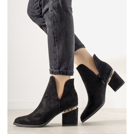 Botas pretas elegantes com recortes de Josie preto 1 Botas pretas elegantes com recortes de Josie preto 1