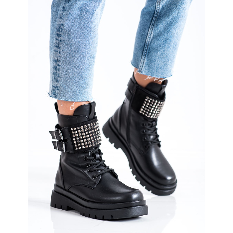 Evento Trabalhadores com pregos preto 2