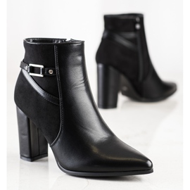 Ideal Shoes Botas pretas elegantes em spitz preto 1