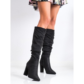 Seastar Botas pretas elegantes em um post preto 1
