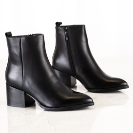 Lovery Black Booties In Spitz preto 2