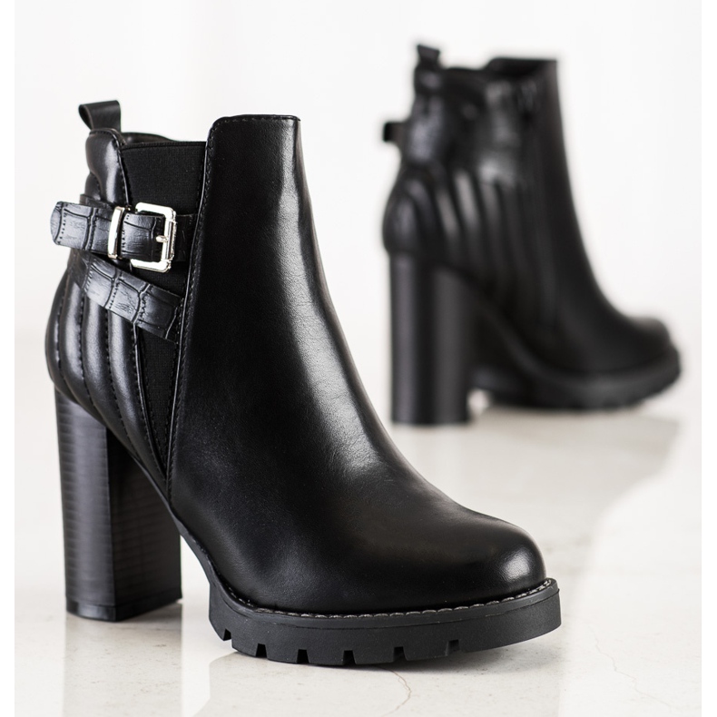 Erynn Botas de salto alto preto 1