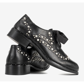Oxfords pretos com tachas Delvis 1