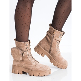 Trabalhadores de camurça com bolso VINCEZA bege 2 Trabalhadores de camurça com bolso VINCEZA bege 2