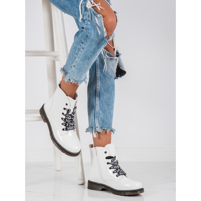 Botas Com Encadernação Decorativa VINCEZA branco 2