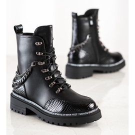 S. BARSKI Trabalhadores com uma corrente de S. Bararski preto 1