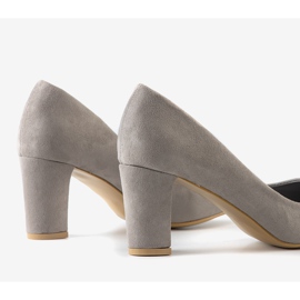 Sapatos clássicos cinzentos no posto de Barrington cinza 1