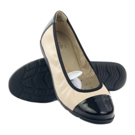 Sapatilhas Caprice para mulher 22152 preto castanho 3