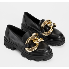 Mocassins pretos com corrente larga Larisa 1 Mocassins pretos com corrente larga Larisa 1