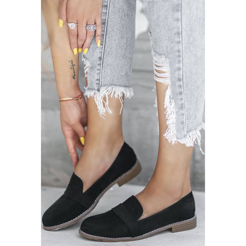 Lordes negros em um salto plano Geórgia preto 1