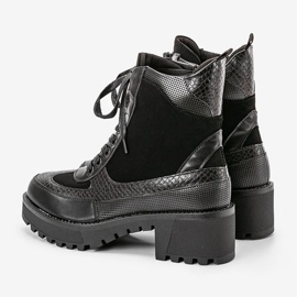 Salto liso preto preto vel 2