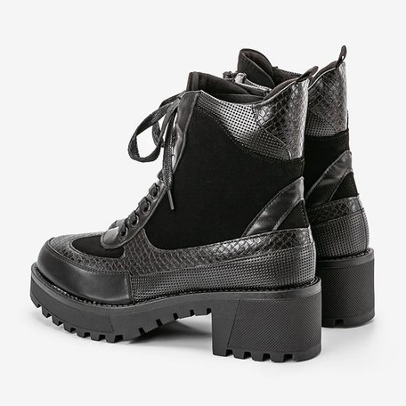 Salto liso preto preto vel 2