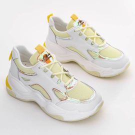 Tênis branco com sola grossa da Big Fun amarelo 1