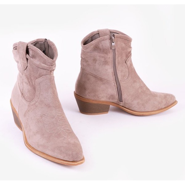 Botas de cowboy marrom-acinzentadas no posto Bowi Bowi cinza 2