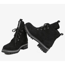 Botas pretas decoradas por Winny preto 1