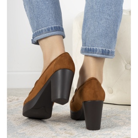 Mocassins marrons no posto Himmel castanho 1