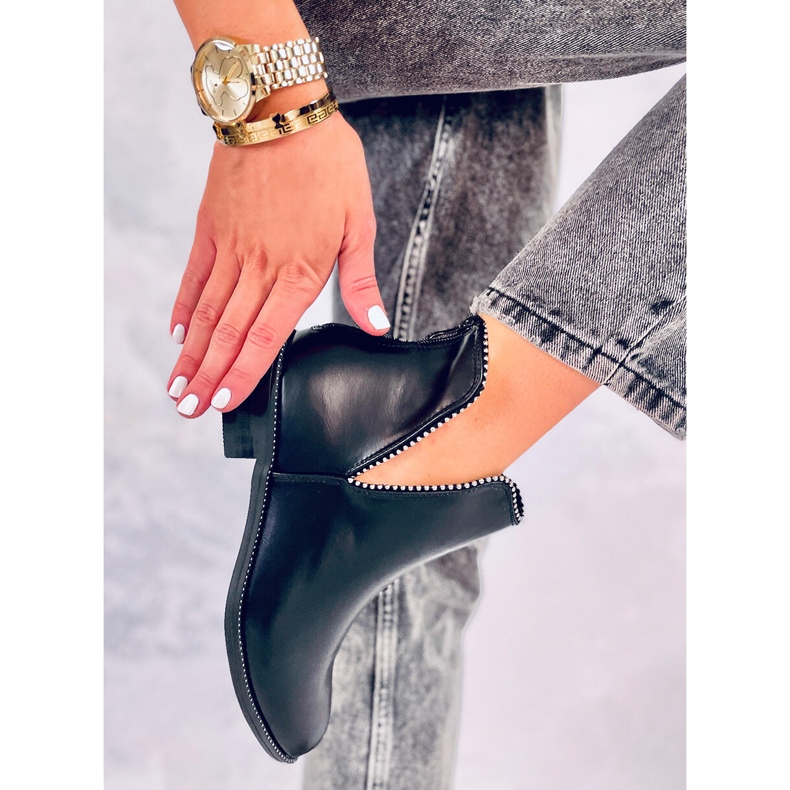 Botas pretas cortadas Y8191 pretas preto 1 Botas pretas cortadas Y8191 pretas preto 1