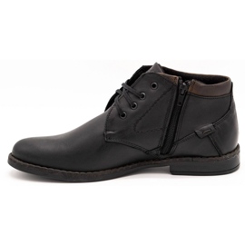 Polbut Botas pretas isoladas C16F preto 1