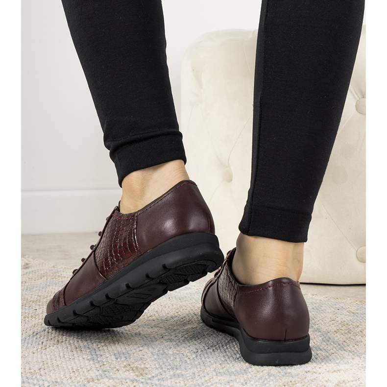 Sapatos femininos marrons de Olmos vermelho 1