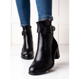 Melisa Botas elegantes com fivela preto 1 Melisa Botas elegantes com fivela preto 1