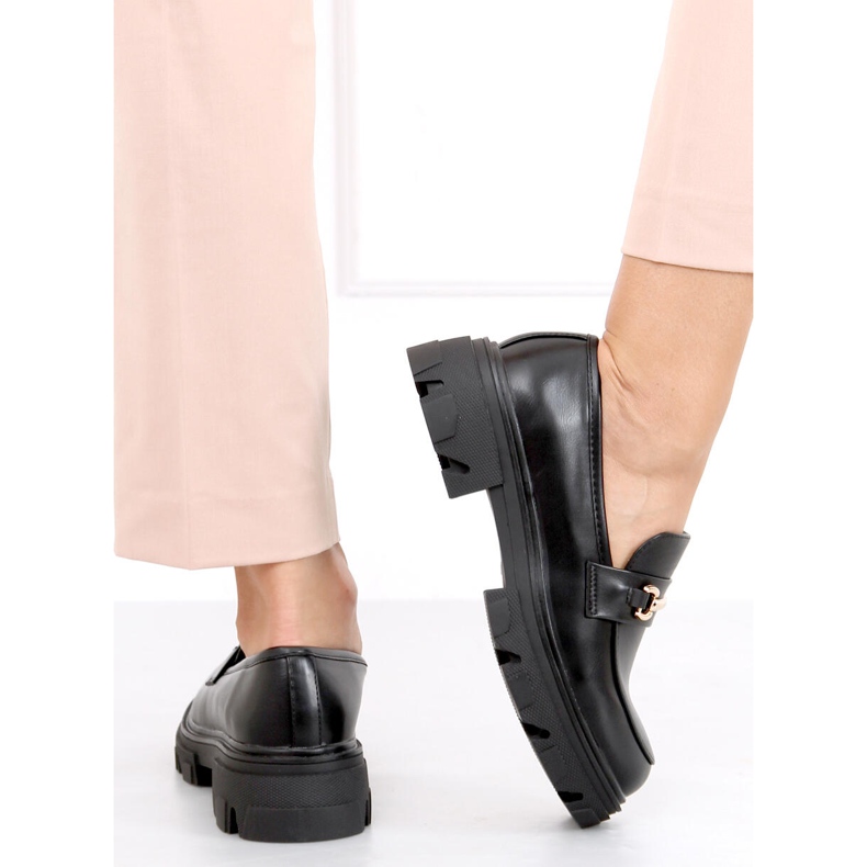 Mocassins pretos YY11 pretos com solas grossas 1
