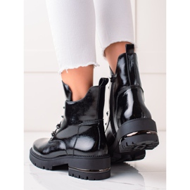 Trabalhadores com cadarços elegantes por Sergio Leone preto 2