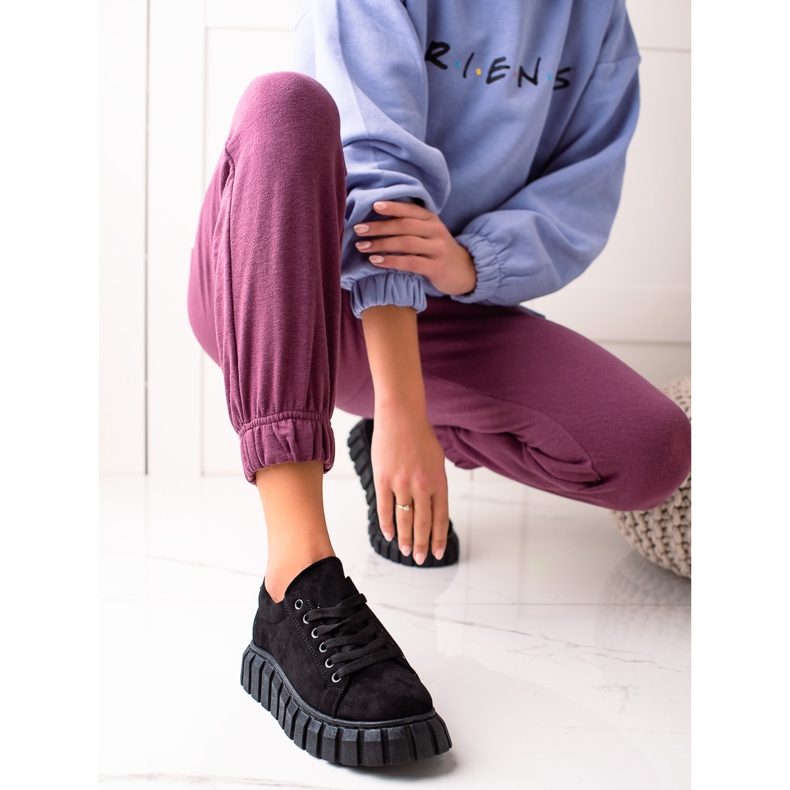 Sweet Shoes Tênis de camurça na plataforma preto 1