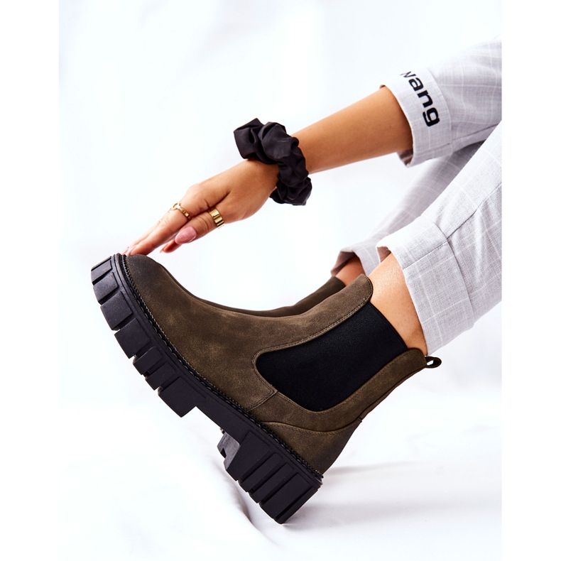 Trabalhadores de botas aquecem caçadores Sergio Leone TR761 verde 2