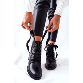 PE1 Botas Com Amarração Decorativa Tayah Preta preto 2