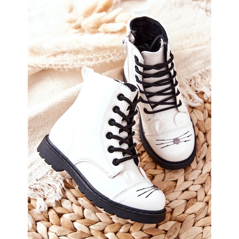 Trabalhadores com botas quentes no zíper branco mousie 1