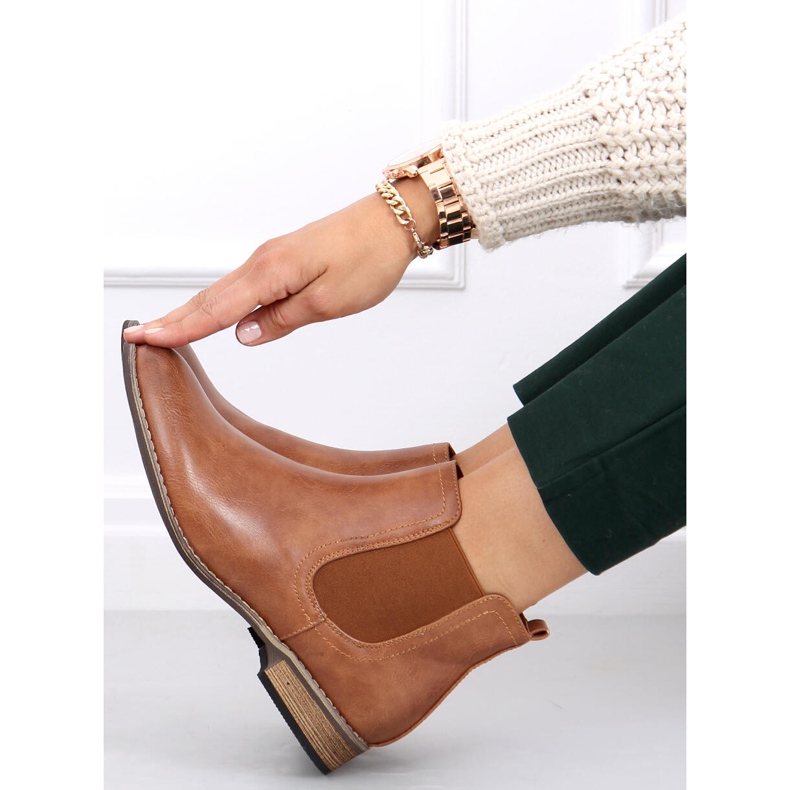 Botas femininas clássicas do Chelsea Gerd Camel marrom 1