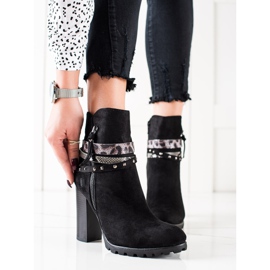 TRENDI Botas Pretas Com Listras Decorativas preto 1