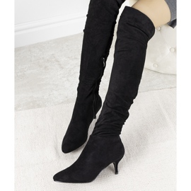 Botas pretas de cano alto da Delia preto 1
