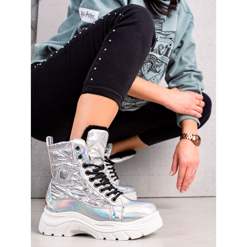 Botas prateadas na plataforma VINCEZA prata 2