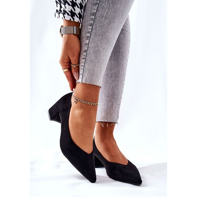 PG1 Bombas de camurça em um Black Rossie Post preto 1