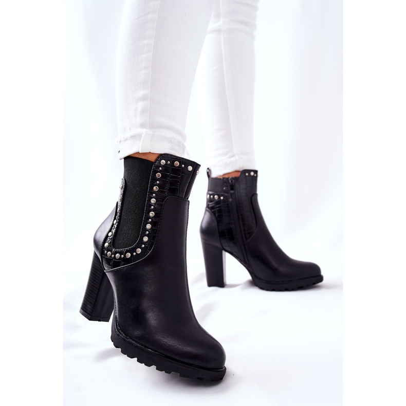 PG1 Botas em um poste com jatos Black Wissey preto 2 PG1 Botas em um poste com jatos Black Wissey preto 2