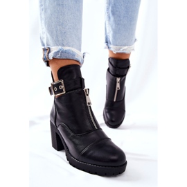 PG1 Botas pretas de salto alto com fivela preto 1 PG1 Botas pretas de salto alto com fivela preto 1