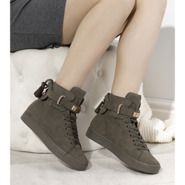 Botas verdes femininas pagãs 1