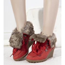 Botas de cunha vermelha com pele de Callas vermelho 2 Botas de cunha vermelha com pele de Callas vermelho 2