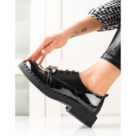 TRENDI Sapatos pretos elegantes 1