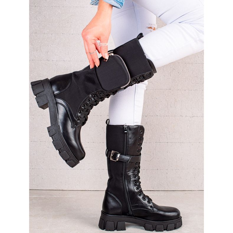 TRENDI Botas pretas de cano alto com bolso preto 1