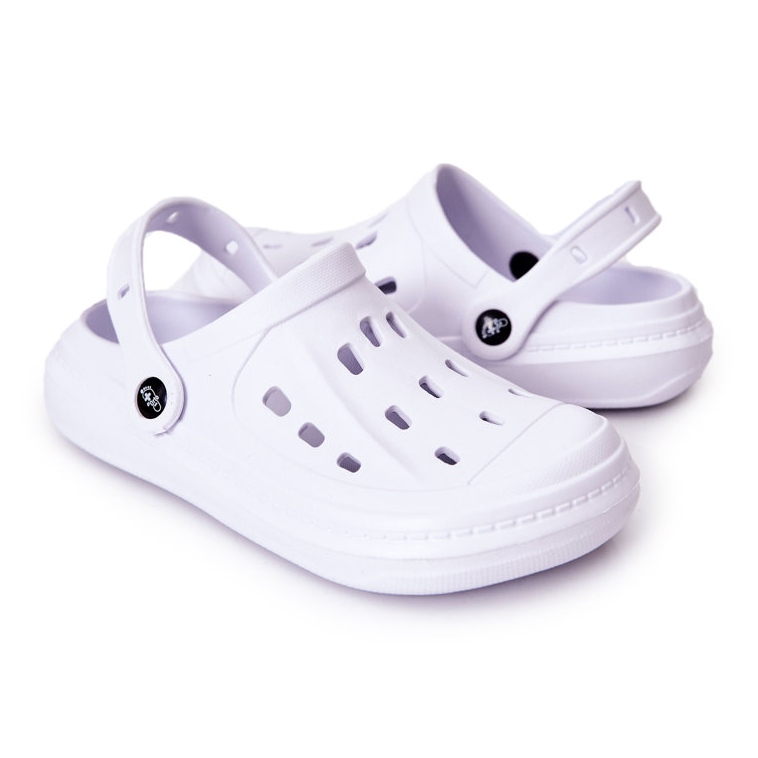 BEFADO S.A. Chinelos masculinos Kroks Befado 154M001 Branco 1