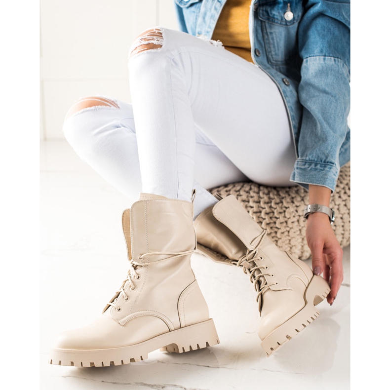 TRENDI Armadilhas Altas Clássicas bege 2