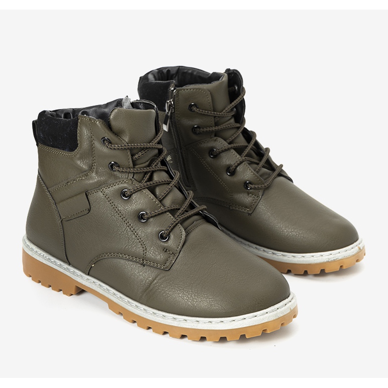 Botas masculinas verdes e isoladas de Adrien 1 Botas masculinas verdes e isoladas de Adrien 1