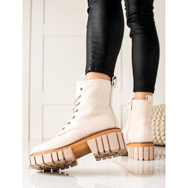 Seastar Armadilhas de botas na plataforma bege 1 Seastar Armadilhas de botas na plataforma bege 1